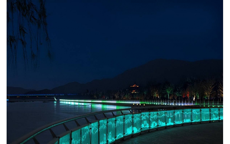 山東原實(shí)科技發(fā)展有限責(zé)任公司：夜景亮化，樓體亮化，景觀照明亮化設(shè)計(jì)是什么？